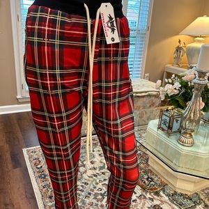 BRAND NEW GYMLOCKER PANTS IN MINT CONDITION